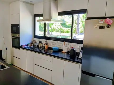 EXCELENTE PROPIEDAD EN LOS CARDALES COUNTRY CLUB