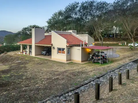 Casa en Alquiler en Salta, USD 1.800