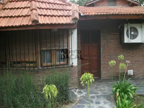 Casa en Venta en Arturo Segui, USD 180.000