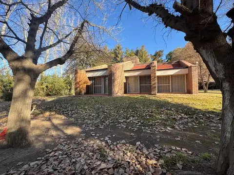 Casa en Venta en Lujan De Cuyo, USD 340.000