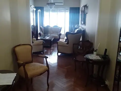 Departamento 4 ambientes con 2 baños