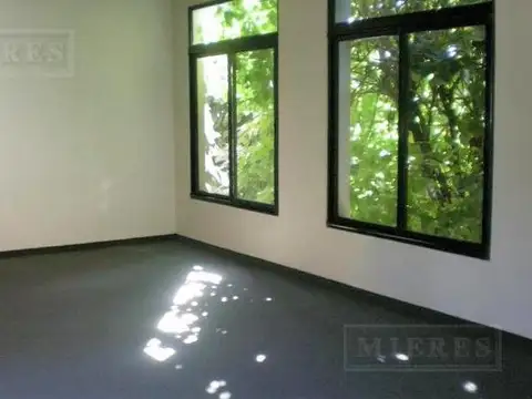 Oficina en Venta 20 años