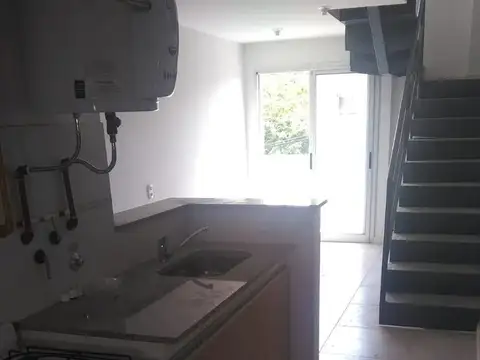 Depto Tipo Casa en Venta 9 años