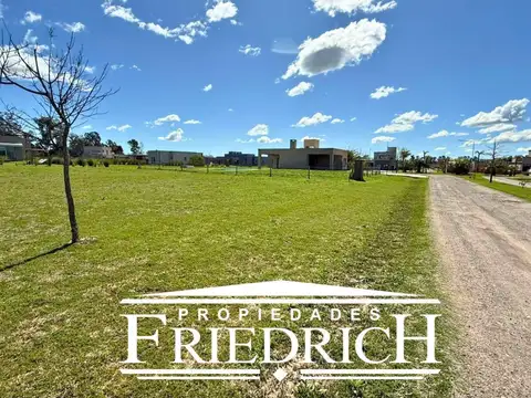 Terreno en Venta de 979,0 m2