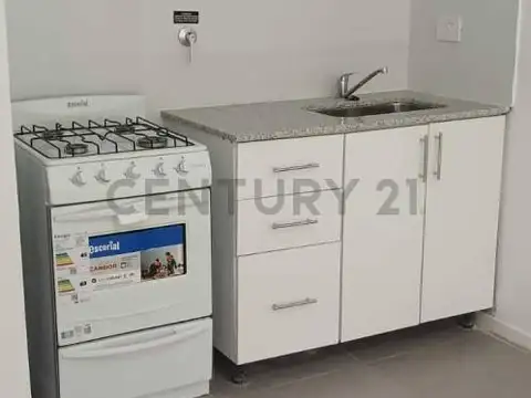 Monoambiente en alquiler en La Plata Diag 74 ent 42 y 6