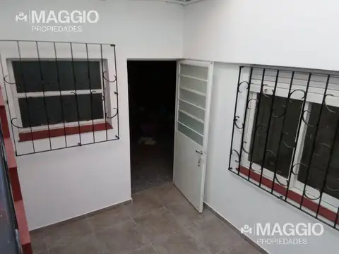 DEPARTAMENTO VENTA RAMOS MEJIA SUR 4 AMBIENTES