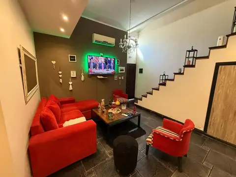 Depto Tipo Casa en Venta de 4 dormitorios