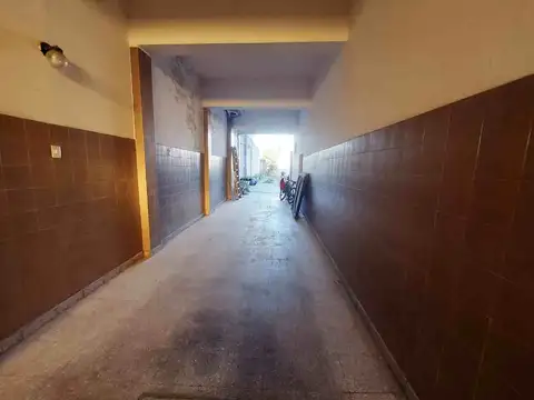 Galpon en Venta en Sarandi, USD 219.000