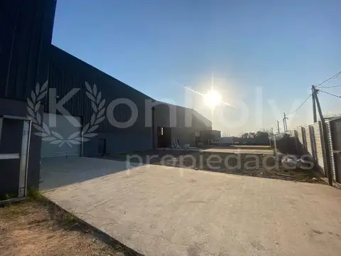Galpon en Venta 46  mts Fondo