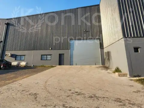 Galpon en Venta 22  mts Frente