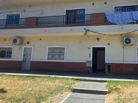 Departamento en Jose León Suarez