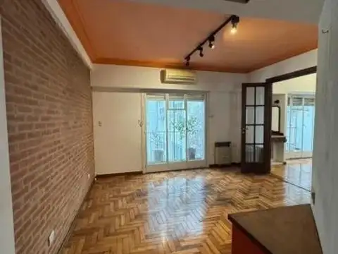 Larrea 1480 , Piso 6