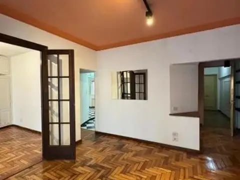 Larrea 1480 , Piso 6