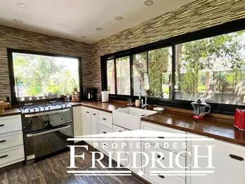 Casa en Venta en Francisco Alvarez, USD 260.000