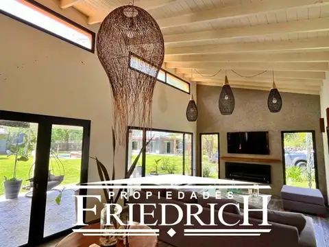 Casa en Venta de 6 dormitorios