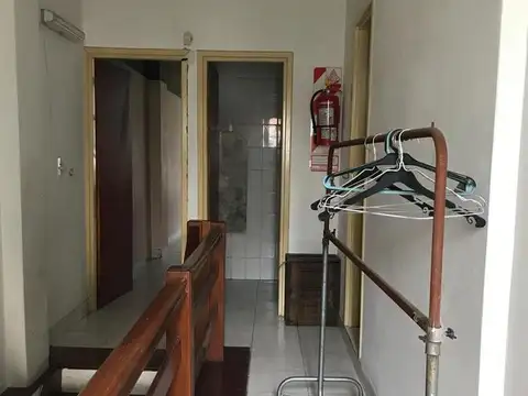 Catamarca 1653, entre San Martin y Av. Luro