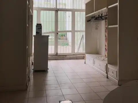 Local en Venta 50 años