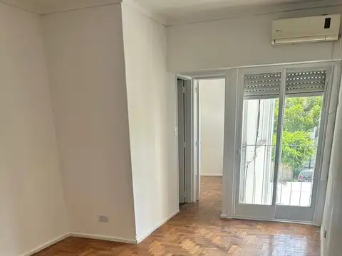 VENTA DEPARTAMENTO 2 AMBIENTES - VERSALLES -