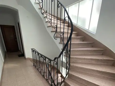 3 De Febrero 2300, Piso 2