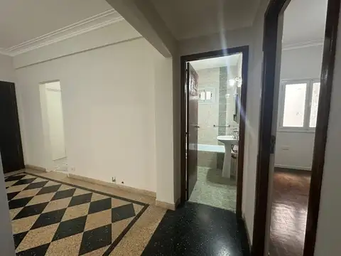 Oficina en Alquiler 35 años