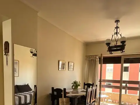 Departamento en Alquiler en La Perla Sur, $ 650.000