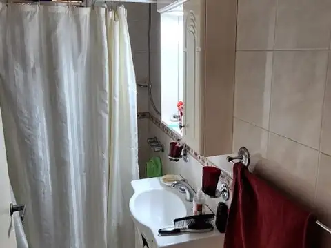 Casa en Venta en Caseros, USD 99.000