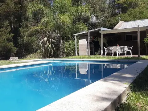 CASA QUINTA EN VENTA - BARRIO LOS BOSQUECITOS.