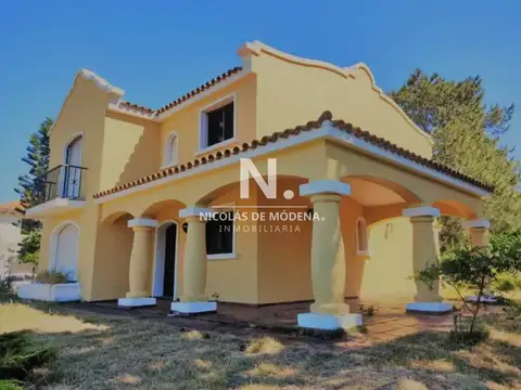 OPORTUNIDAD. VENDE CASA EN LA BARRA