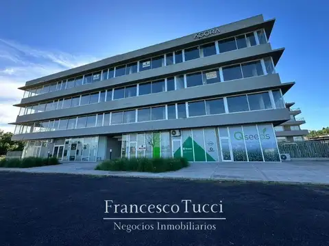Oficinas en venta Agora Pergamino con cochera