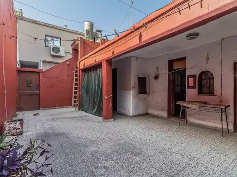 Doctor Florentino Ameghino 1200