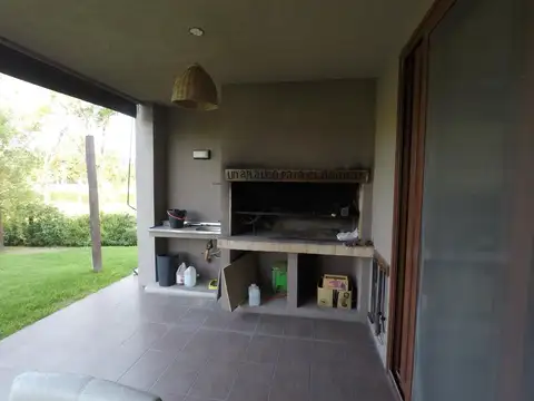 Casa en Venta al Oeste