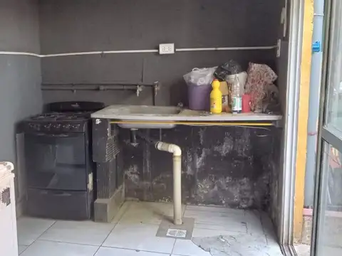 LOCAL EN ALQUILER LOS POLVORINES 42M2