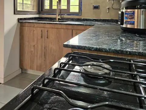 Depto Tipo Casa en Venta con 1 cocheras