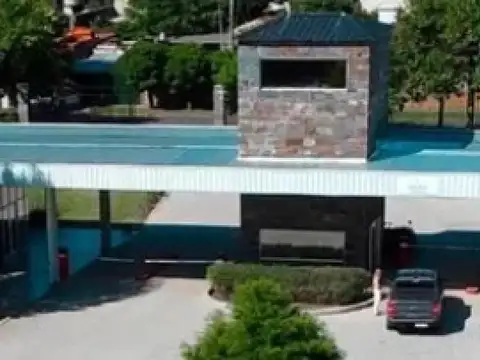 Terreno en Venta en Longchamps, USD 45.000