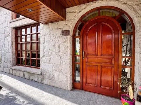 EXELENTE CASA 4 AMBIENTES | APTO CREDITO