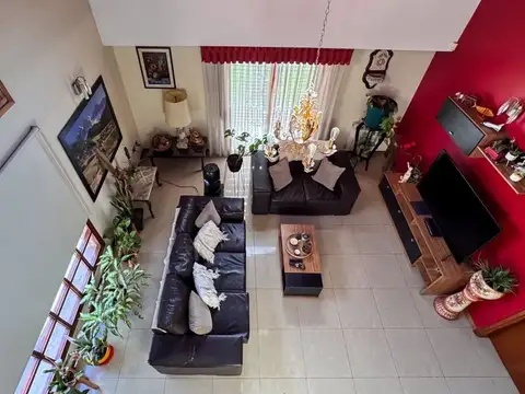 EXELENTE CASA 4 AMBIENTES | APTO CREDITO