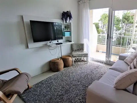 Departamento en Venta en Playa Mansa, USD 198.000