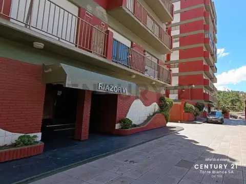 Calle 2 2200, Piso 5