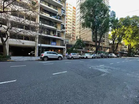 Federico Lacroze 2200