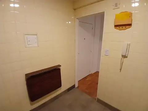 Departamento en Venta en Vicente Lopez Vias / Maipu, USD 85.000