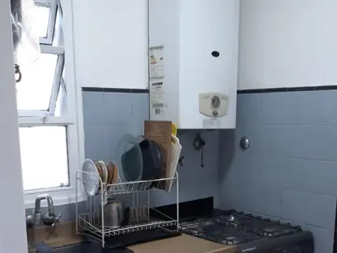 Sarandi 1250 , Piso 4