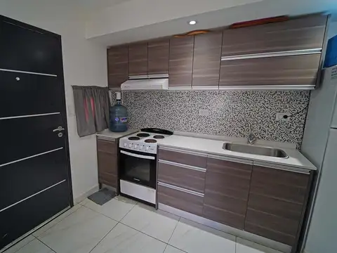 DEPARTAMENTO DE 1 DORM MAS BALCÓN, ALEM Y LIRIOS