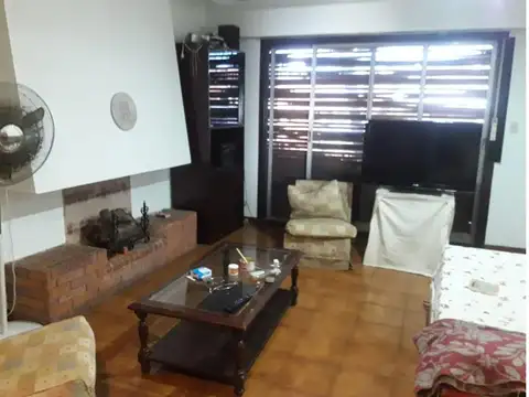 Venta en block: 2 departamentos y 1 local  oportunidad 