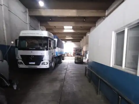Galpon en Alquiler 8  mts Frente