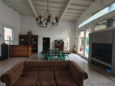 CASA EN VENTA BARRIO CUBE ESCOBAR