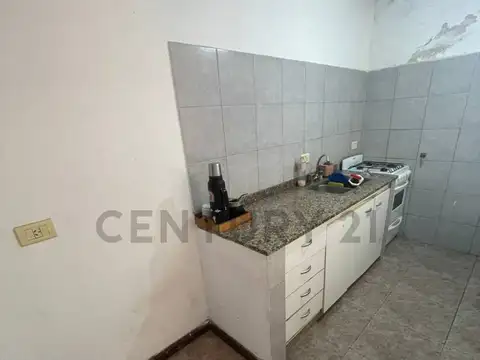 Mendoza 1200, Piso 0