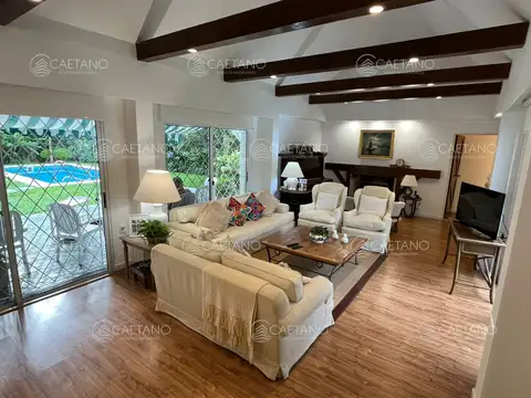 Casa en Venta de 4 dormitorios