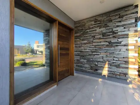 Casa en Venta en Rodeo De La Cruz, USD 245.000