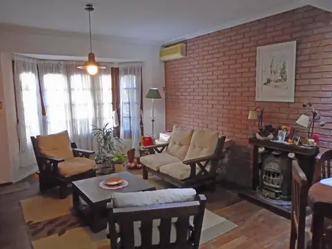 Casa en Venta en Olivos Maipu/Uzal, USD 265.000