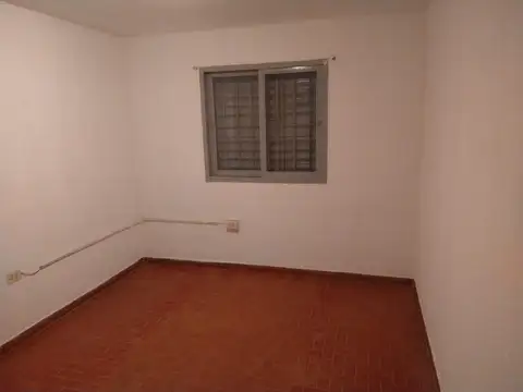 Casa amoblada para 6 personas, solo empresa.